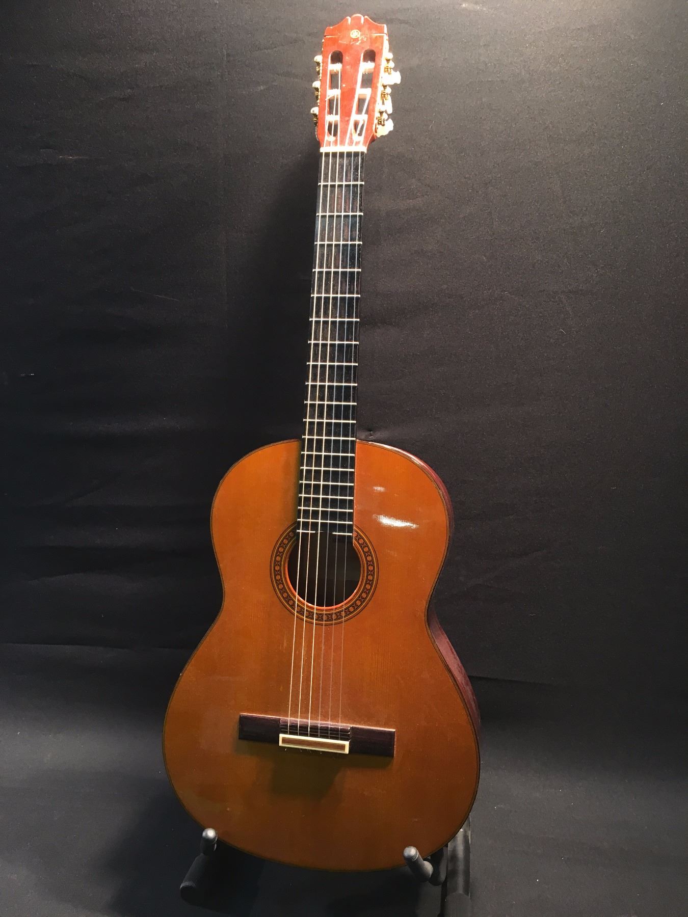 yamaha acoustic guitar model numbers